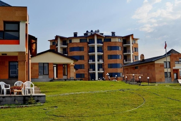 Hotel Tsovasar Family Rest Complex (Norashen)